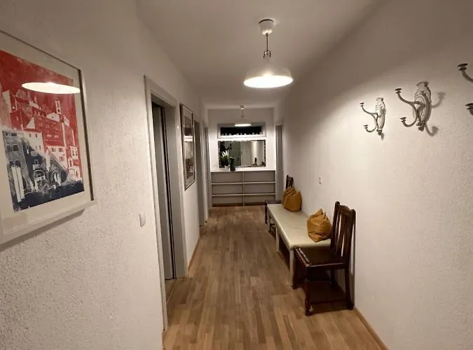 Gasthuis Haus Leni Gurtis